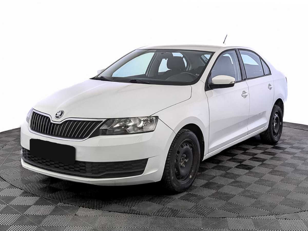 Купить Skoda Rapid с пробегом. Посмотреть фото