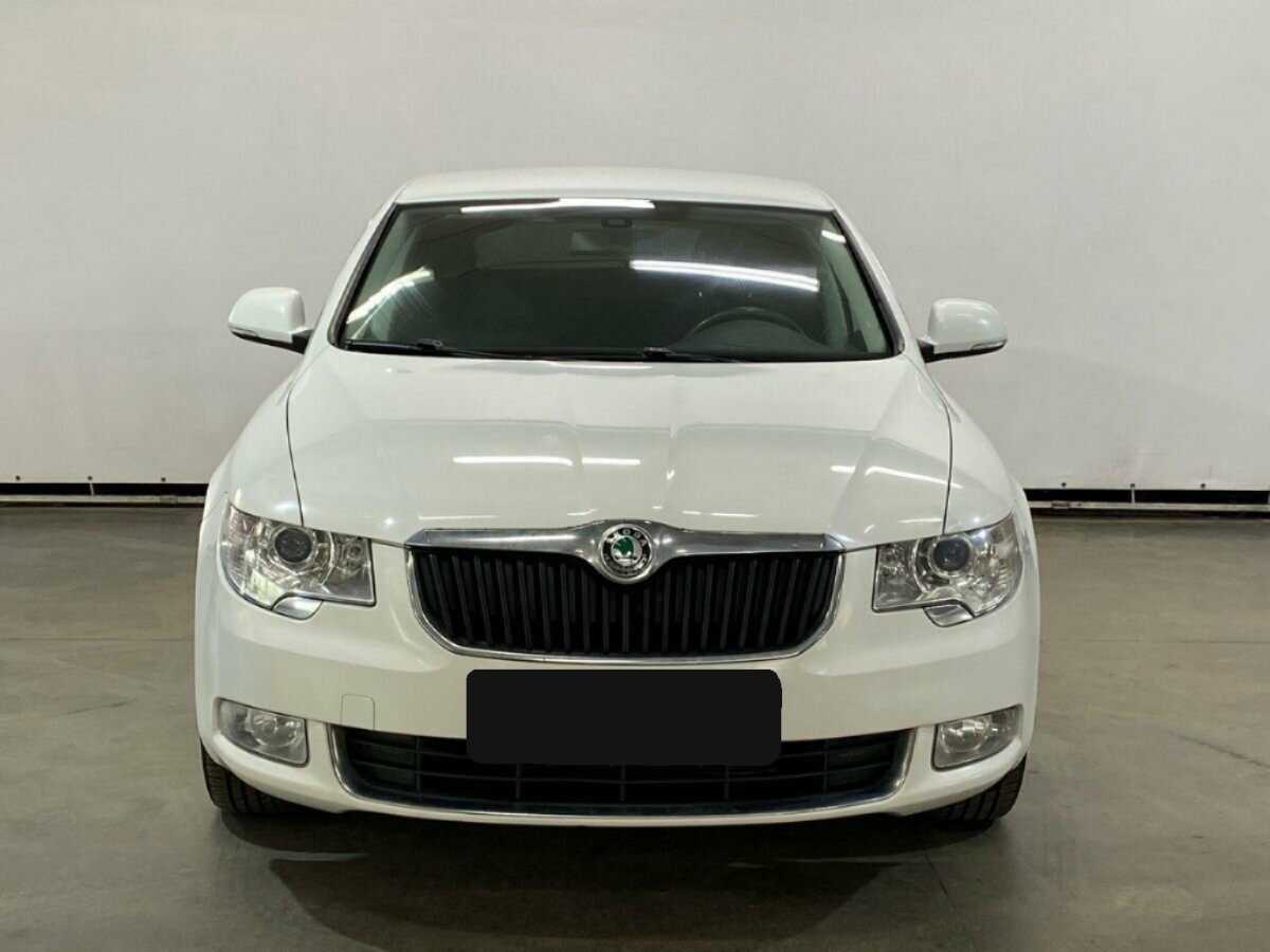 Купить Skoda Superb с пробегом. Фото: #1