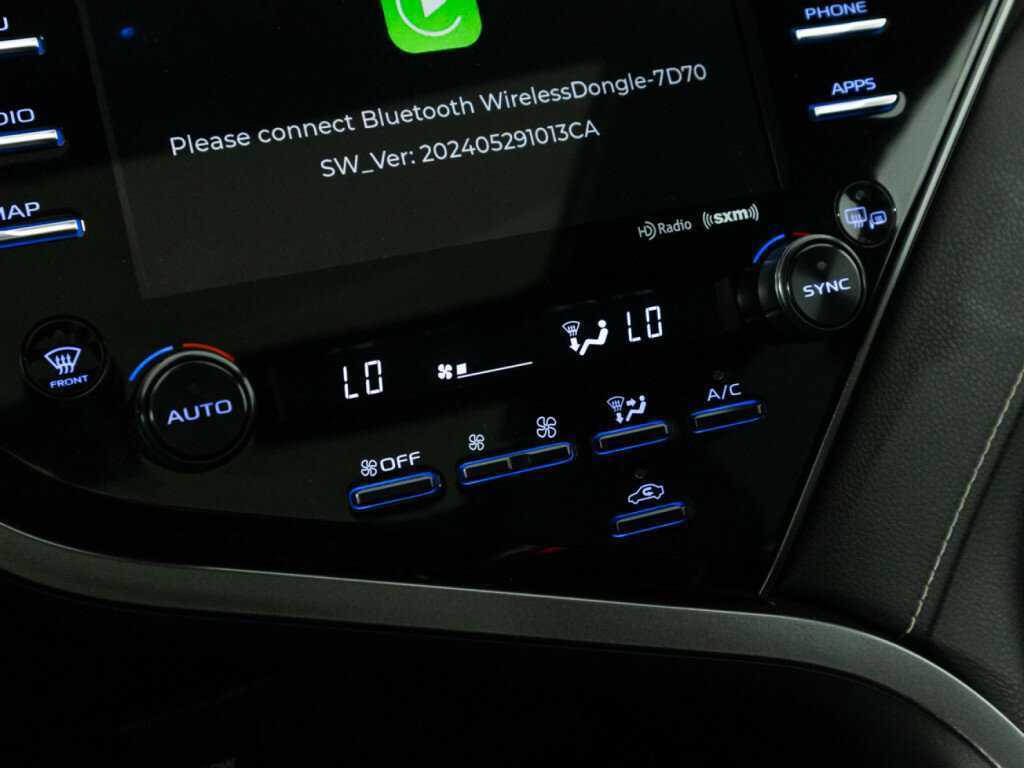 Купить Toyota Camry с пробегом. Фото: #19