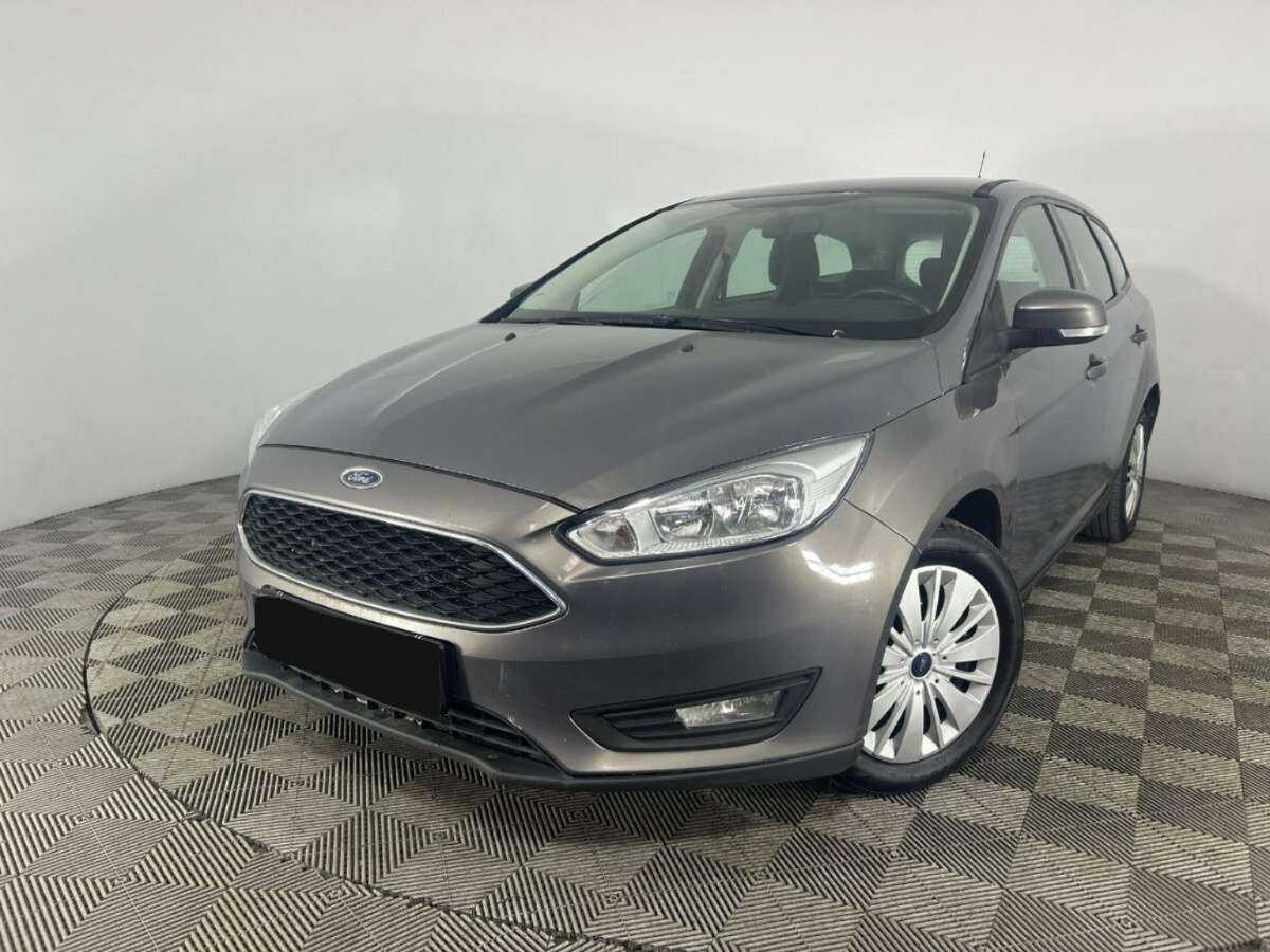 Купить Ford Focus с пробегом. Посмотреть фото