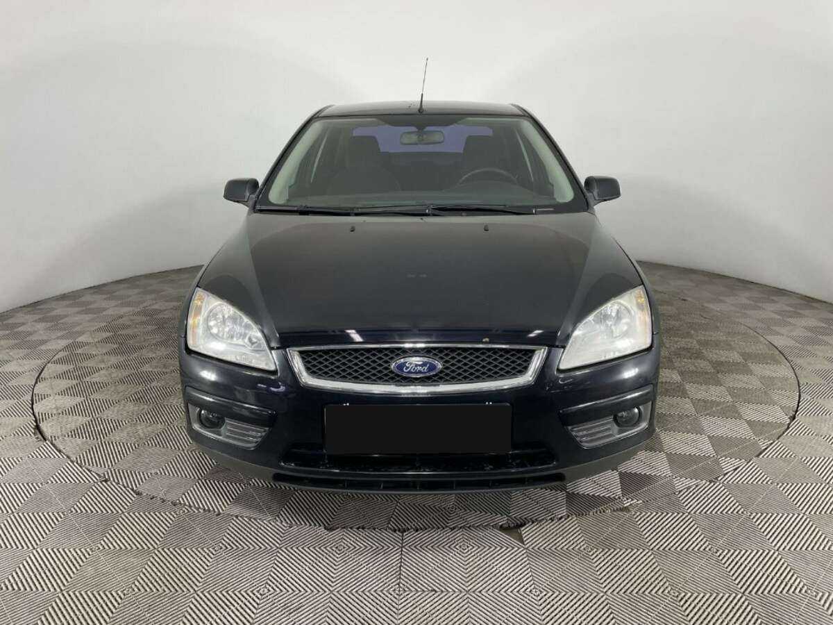 Купить Ford Focus с пробегом. Фото: #1