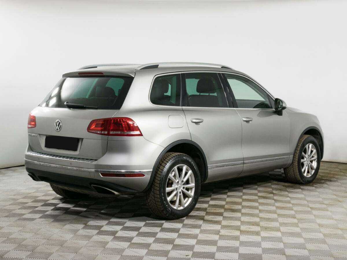 Купить Volkswagen Touareg с пробегом. Фото: #4