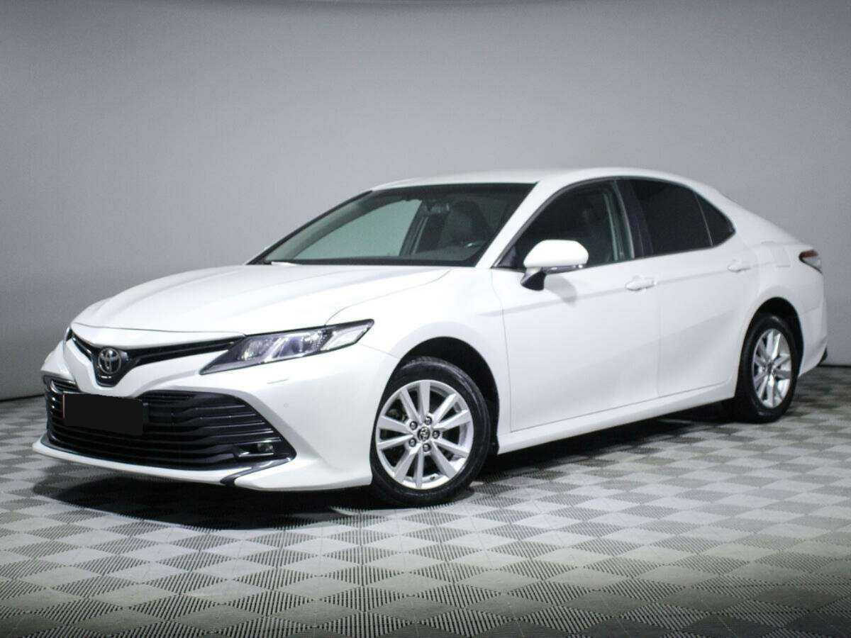 Купить Toyota Camry с пробегом. Посмотреть фото