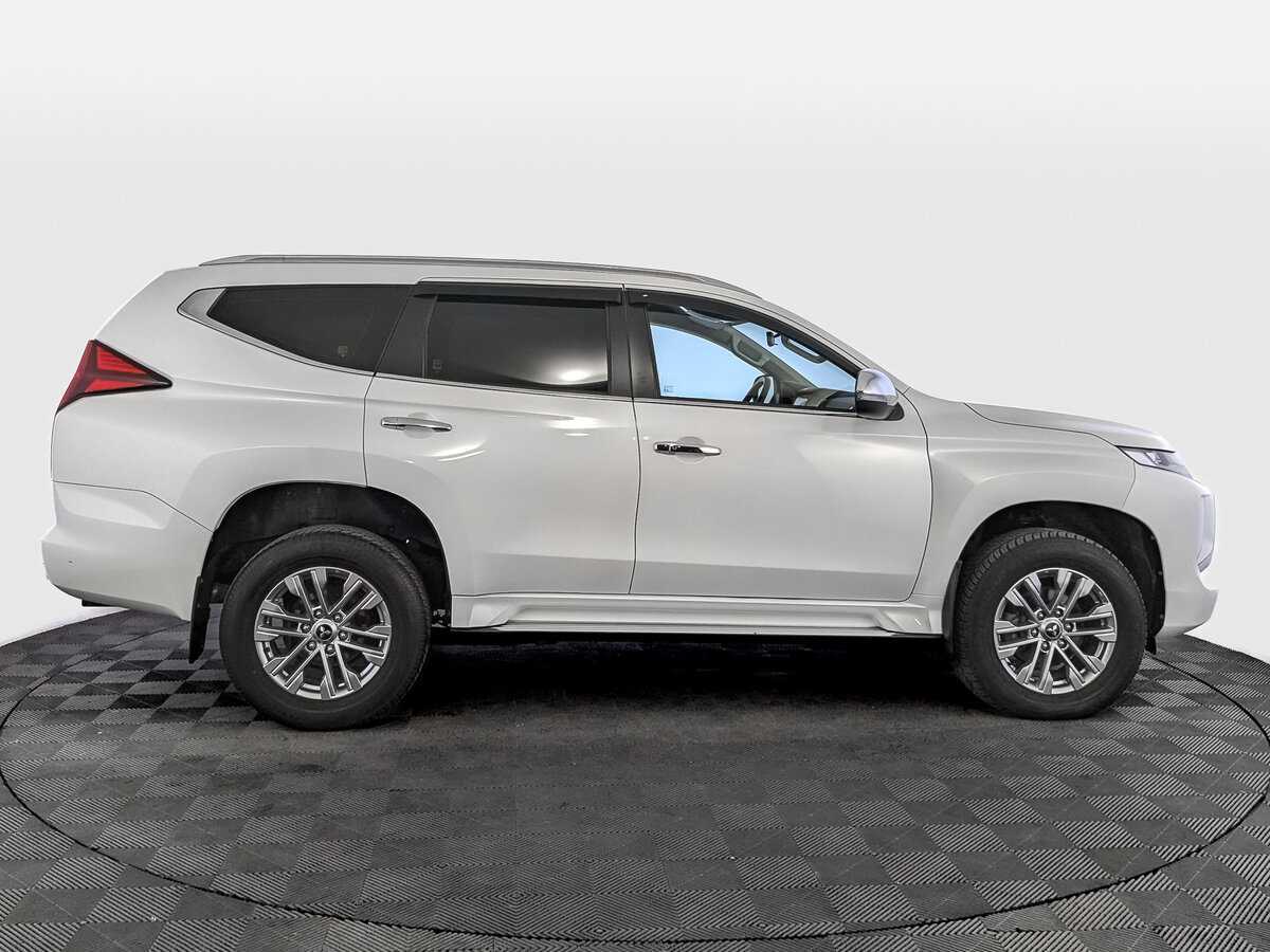 Купить Mitsubishi Pajero Sport с пробегом. Фото: #3