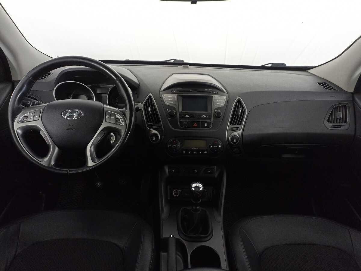 Купить Hyundai ix35 с пробегом. Фото: #11