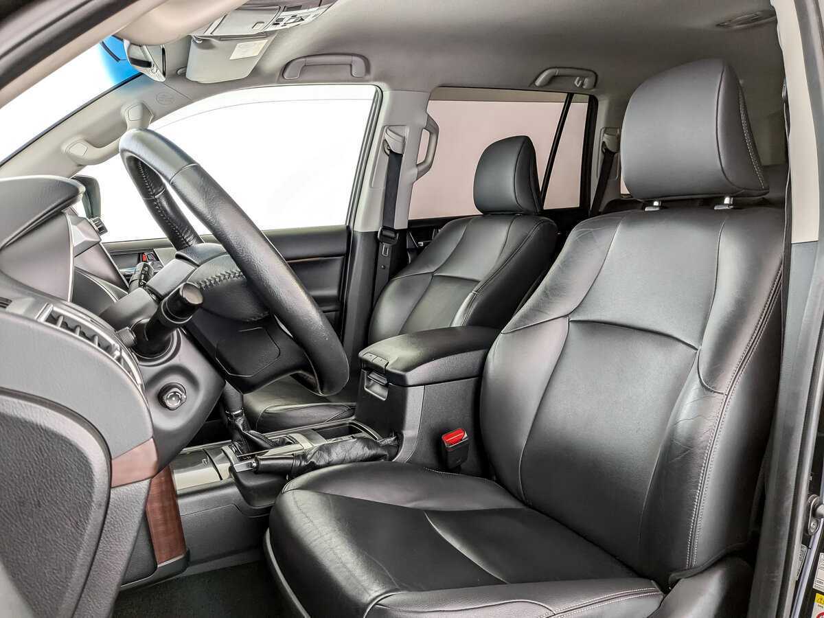 Купить Toyota Land Cruiser Prado с пробегом. Фото: #15
