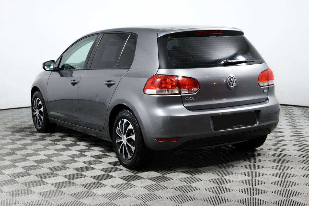 Купить Volkswagen Golf с пробегом. Фото: #5
