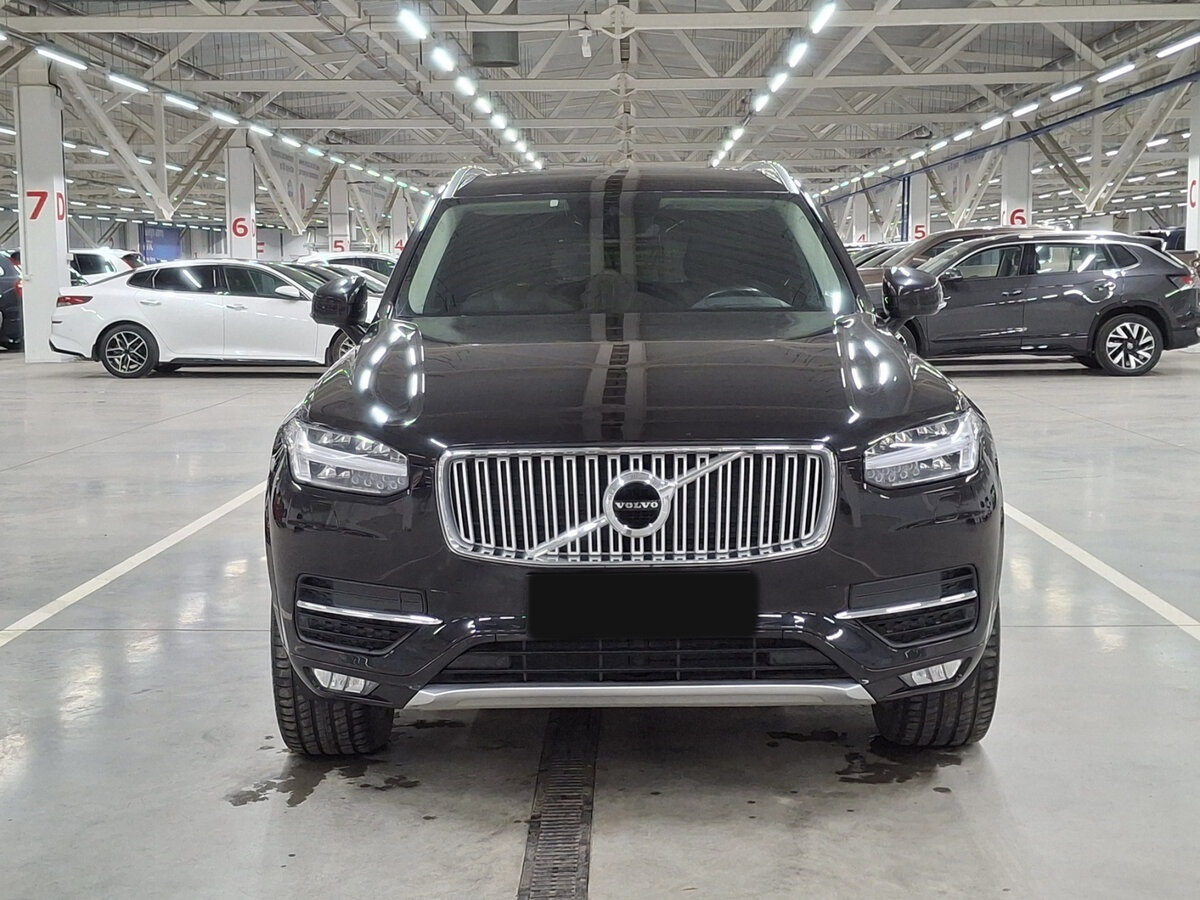 Купить Volvo XC90 с пробегом. Фото: #1