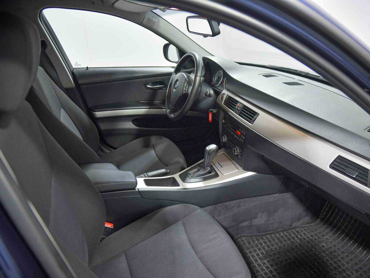 Купить BMW 3 серии с пробегом. Фото: #11
