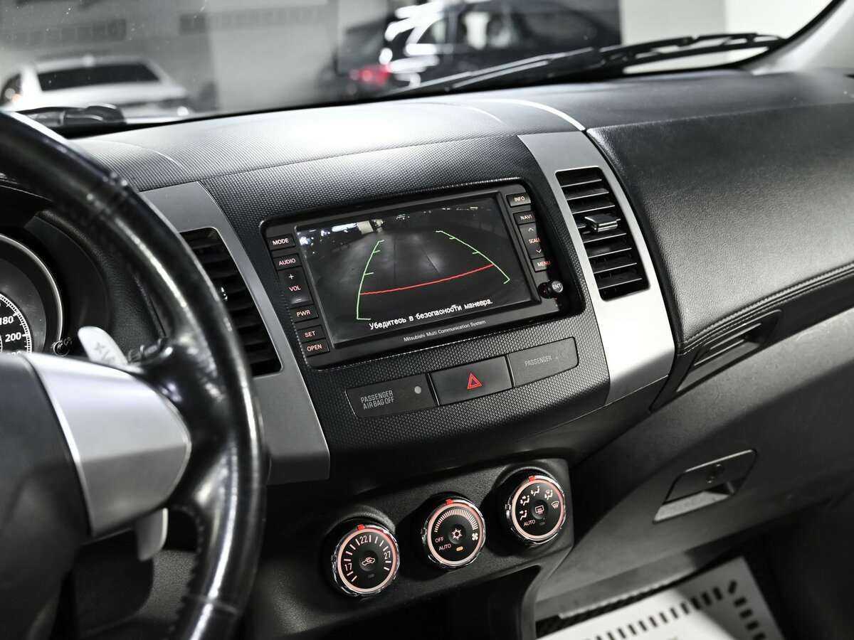 Купить Mitsubishi Outlander с пробегом. Фото: #6