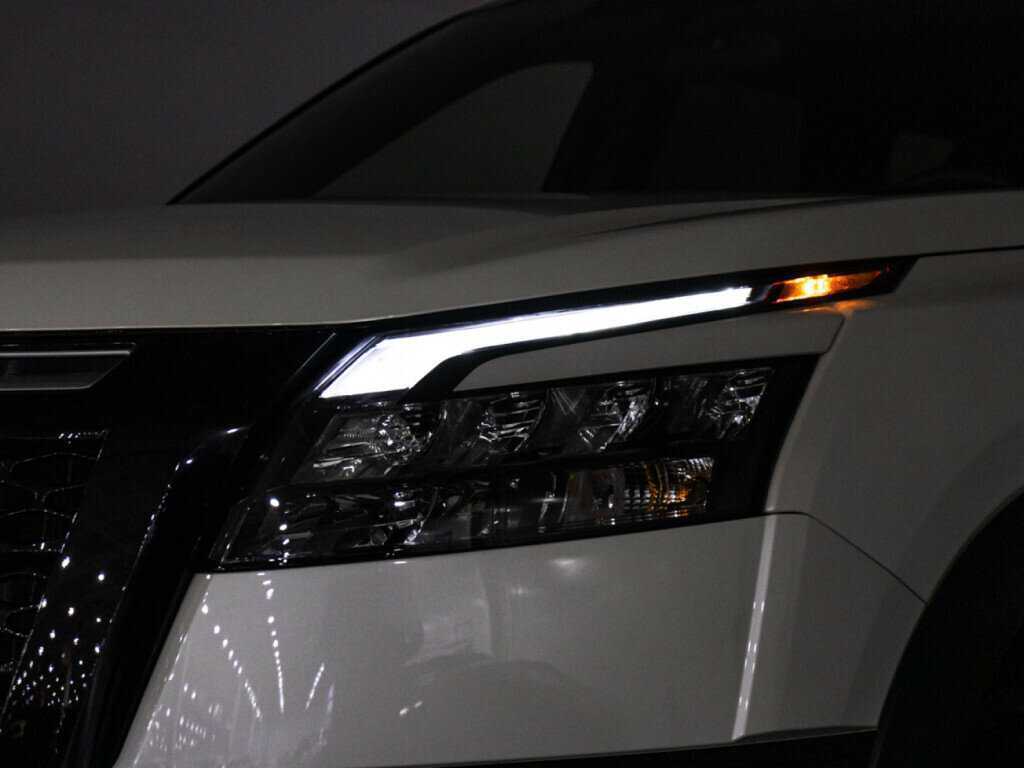 Купить Nissan Pathfinder с пробегом. Фото: #28