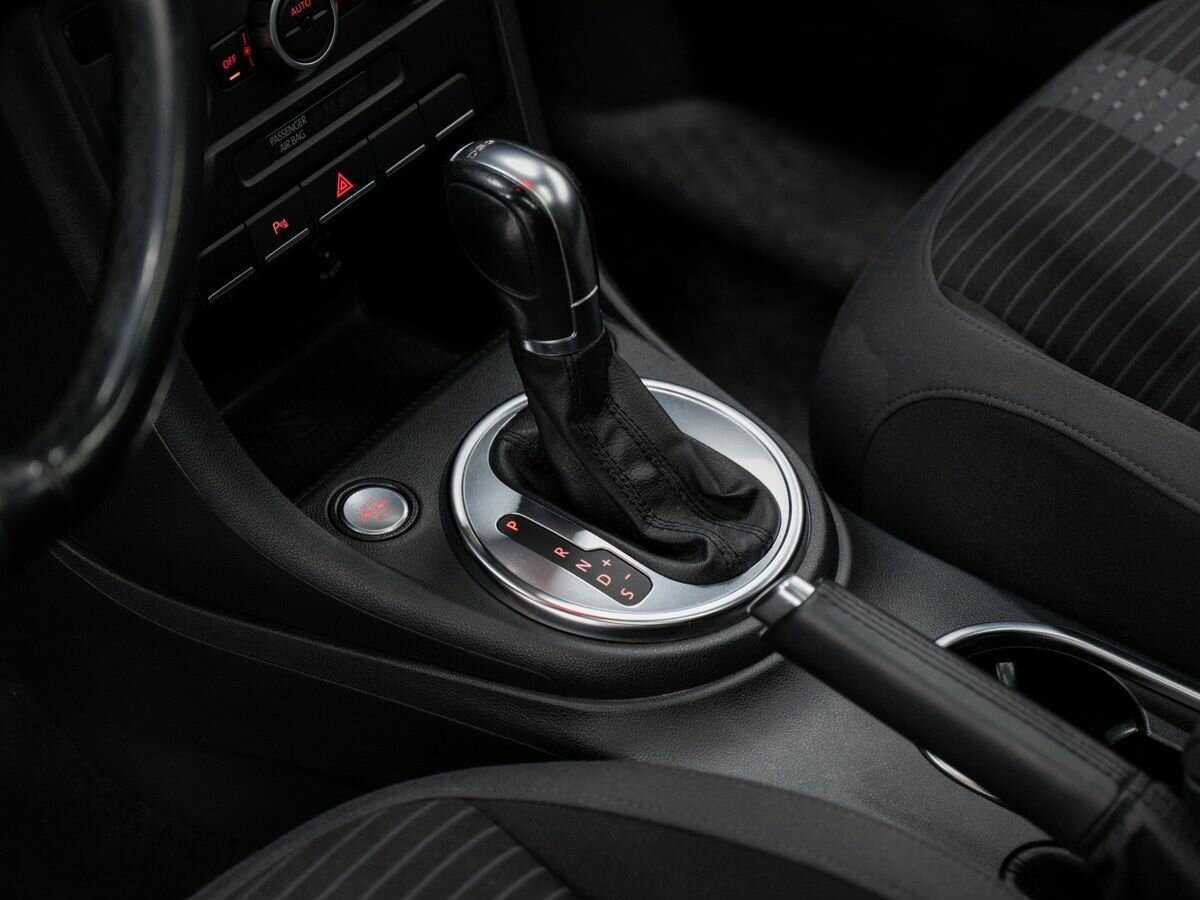 Купить Volkswagen Beetle с пробегом. Фото: #16