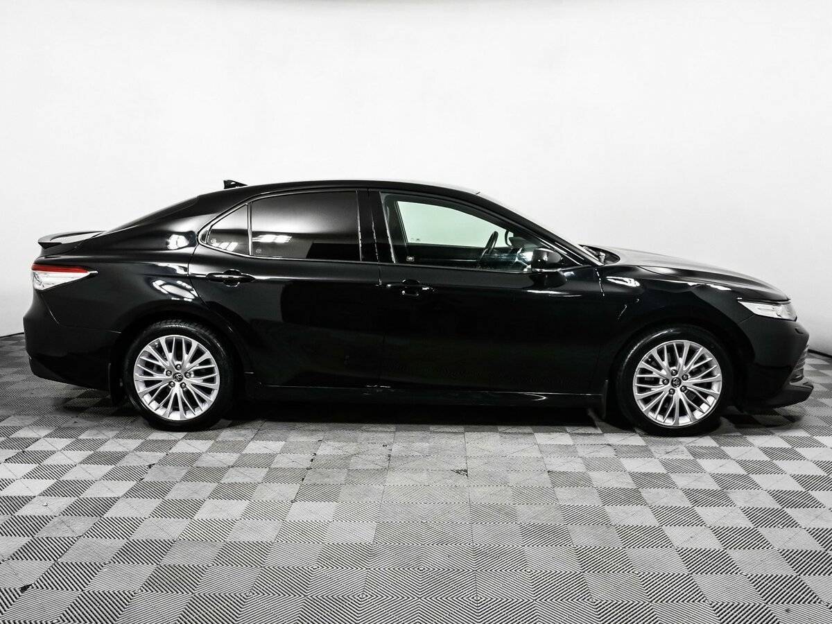 Купить Toyota Camry с пробегом. Фото: #3