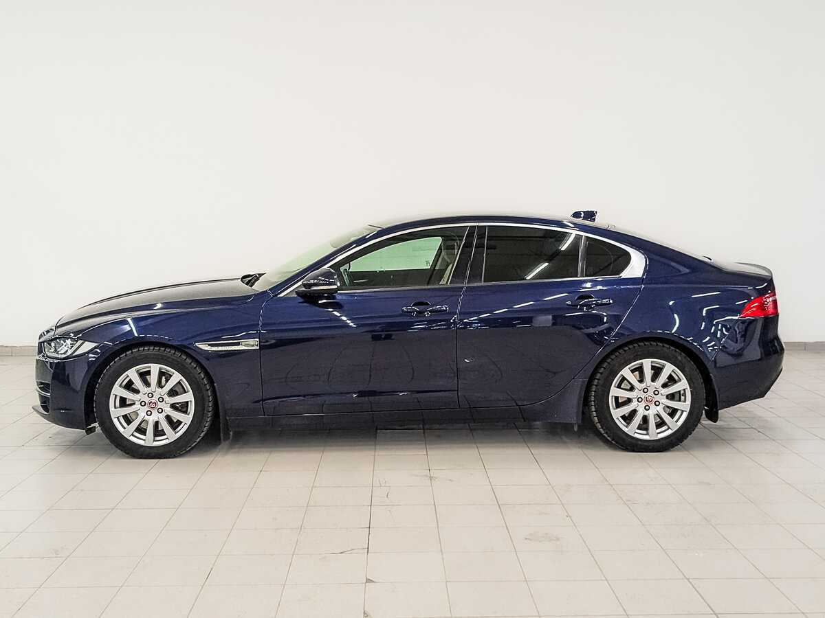 Купить Jaguar XE с пробегом. Фото: #7