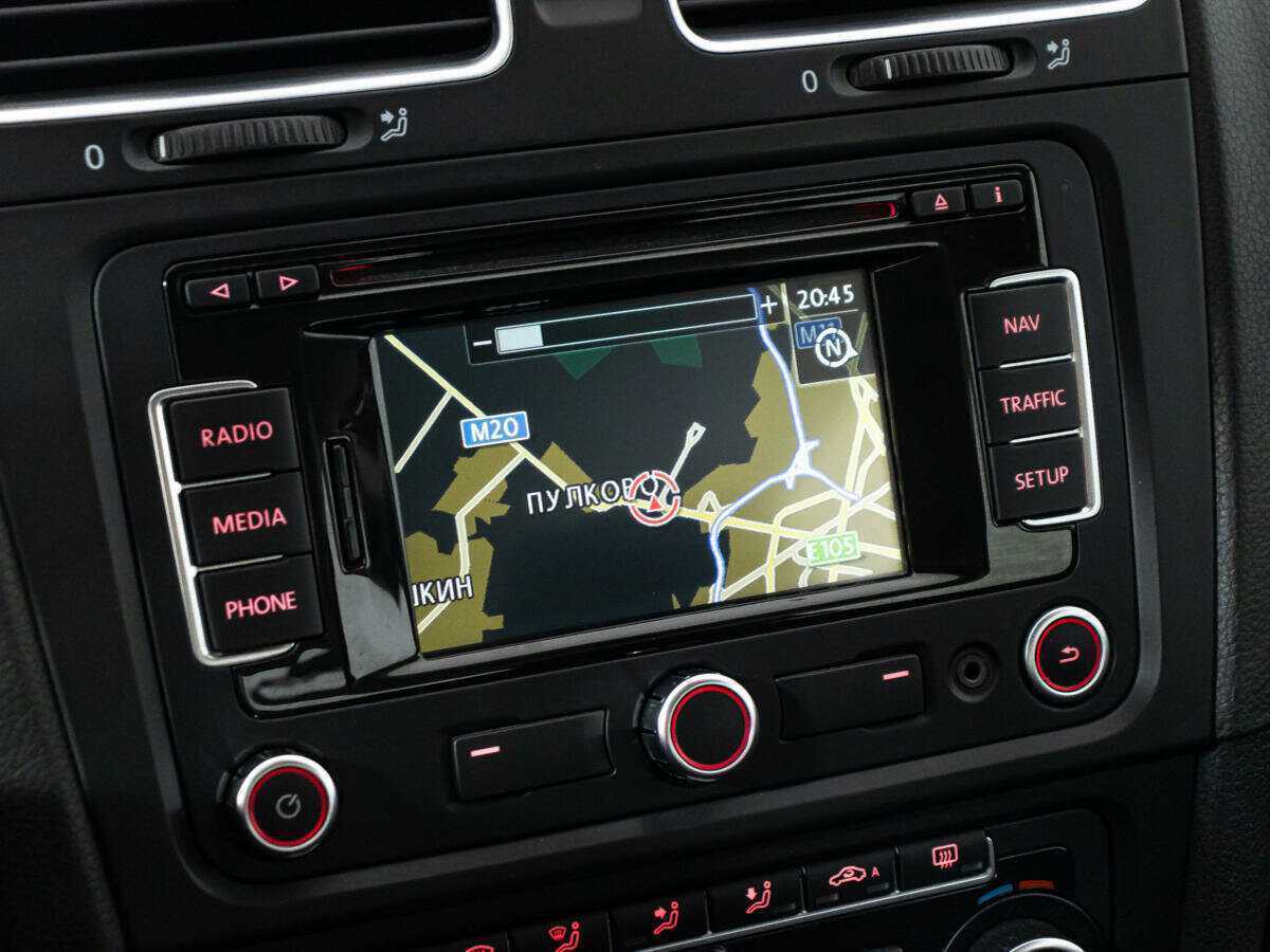 Купить Volkswagen Golf с пробегом. Фото: #13