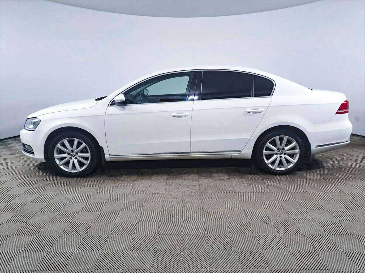 Купить Volkswagen Passat с пробегом. Фото: #7