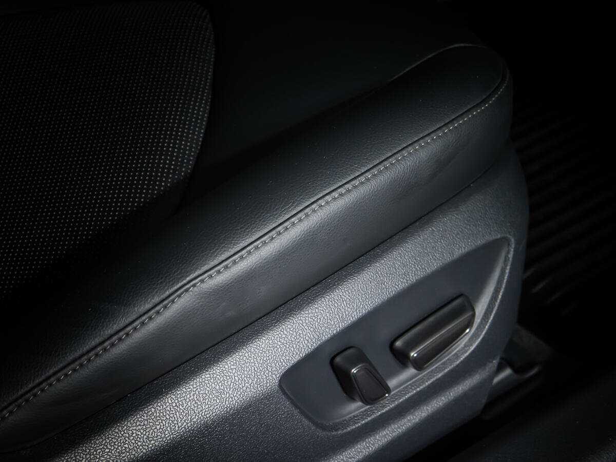 Купить Toyota Camry с пробегом. Фото: #16