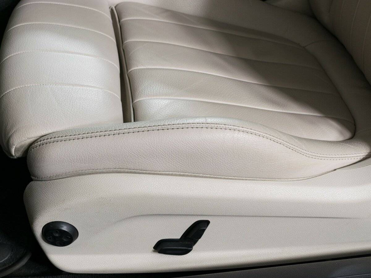 Купить Mercedes-Benz E-Класс с пробегом. Фото: #16