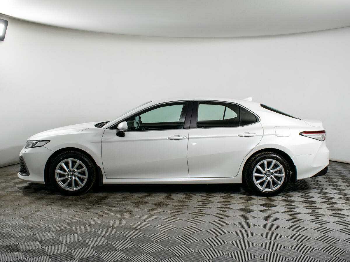 Купить Toyota Camry с пробегом. Фото: #4