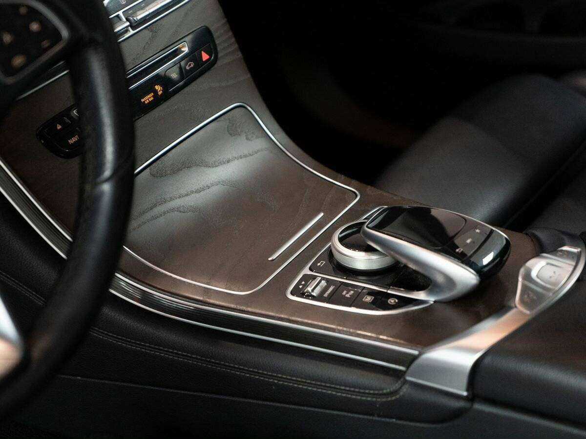 Купить Mercedes-Benz GLC с пробегом. Фото: #13