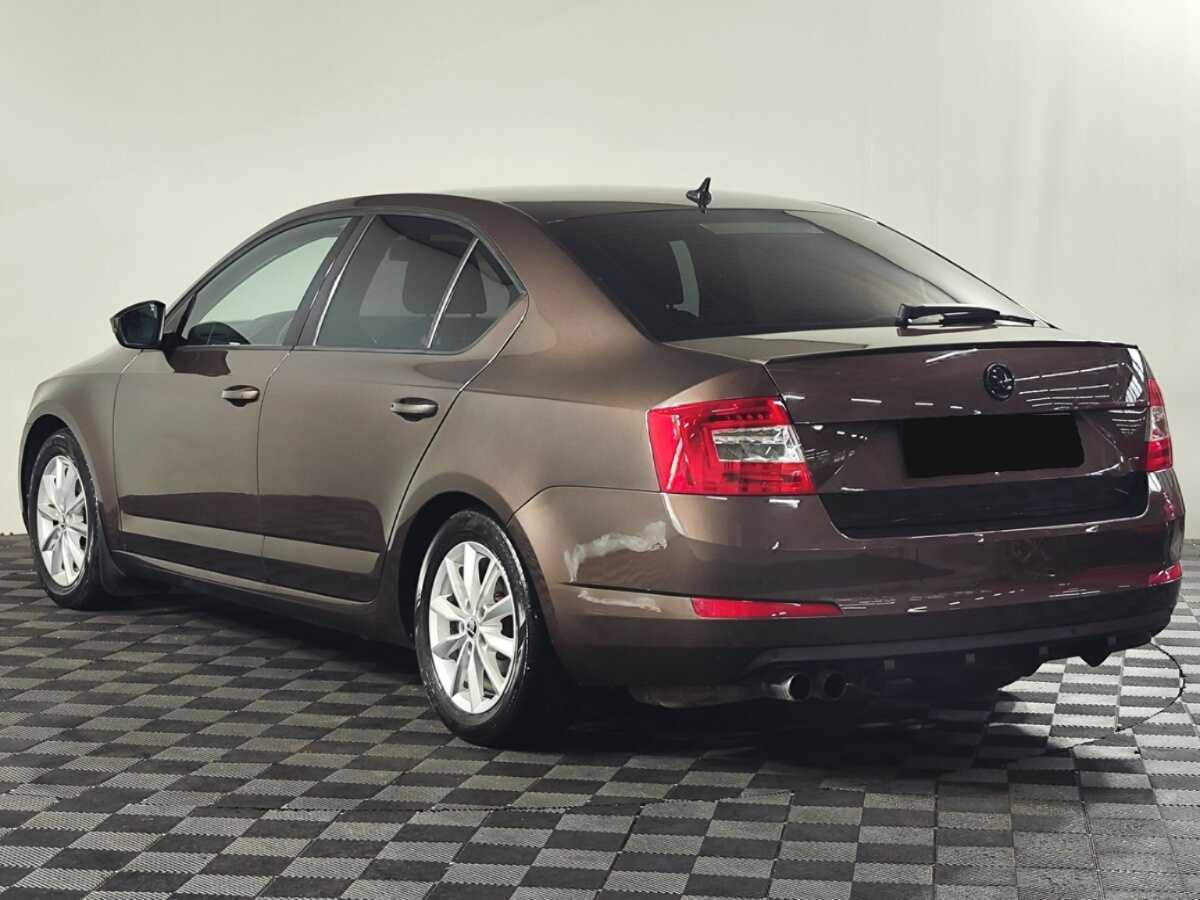 Купить Skoda Octavia с пробегом. Фото: #3