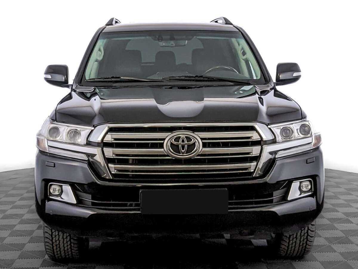 Купить Toyota Land Cruiser с пробегом. Фото: #1