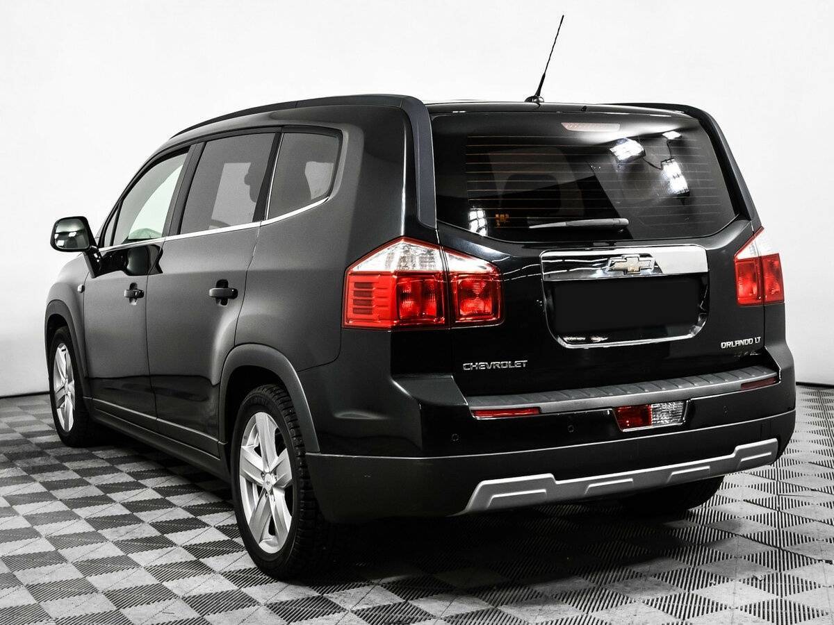 Купить Chevrolet Orlando с пробегом. Фото: #6