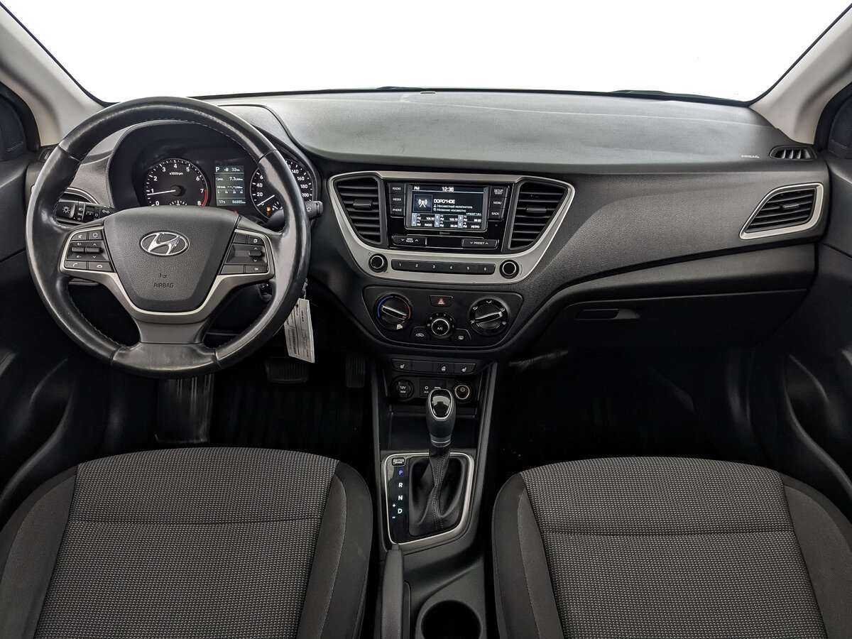 Купить Hyundai Solaris с пробегом. Фото: #9
