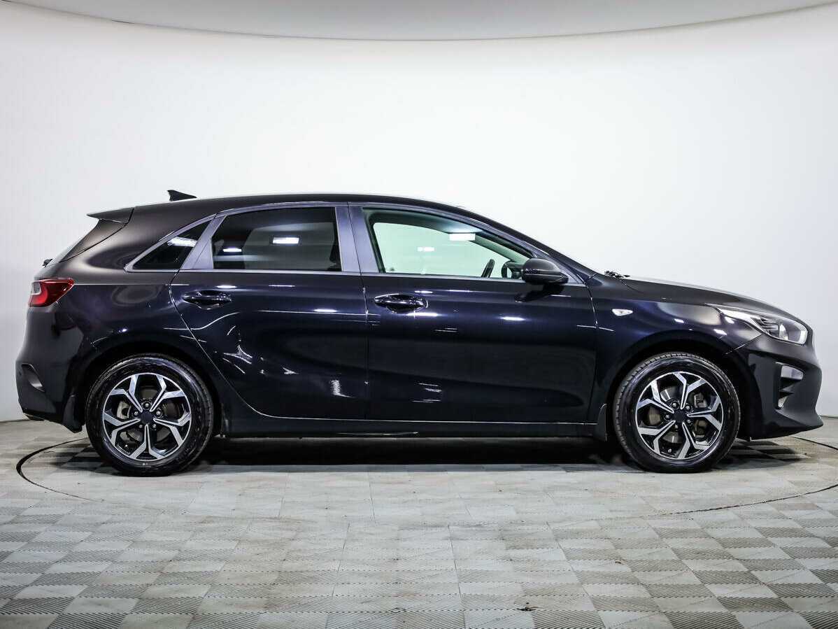 Купить Kia Ceed с пробегом. Фото: #2