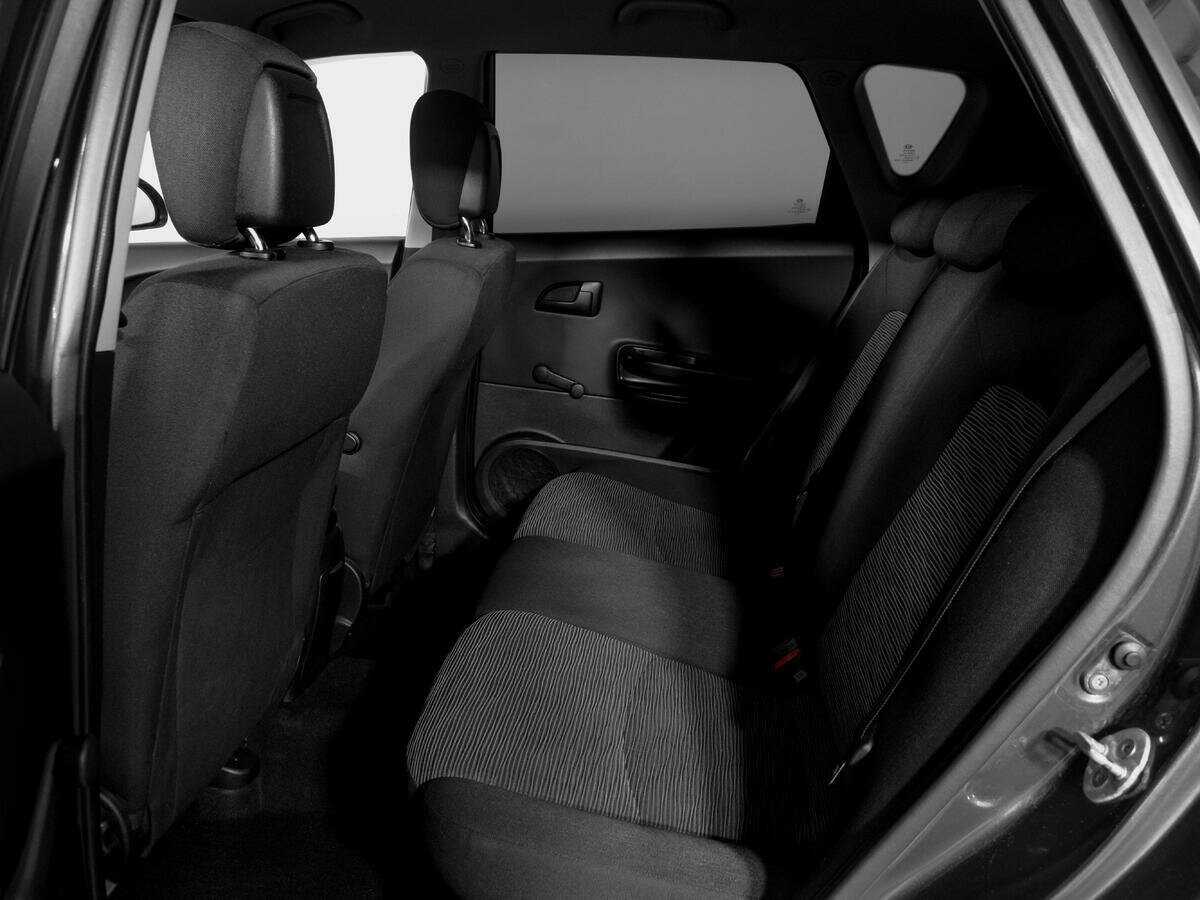 Купить Kia Ceed с пробегом. Фото: #9