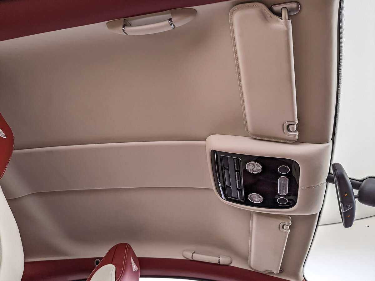 Купить Bentley Continental GT с пробегом. Фото: #17