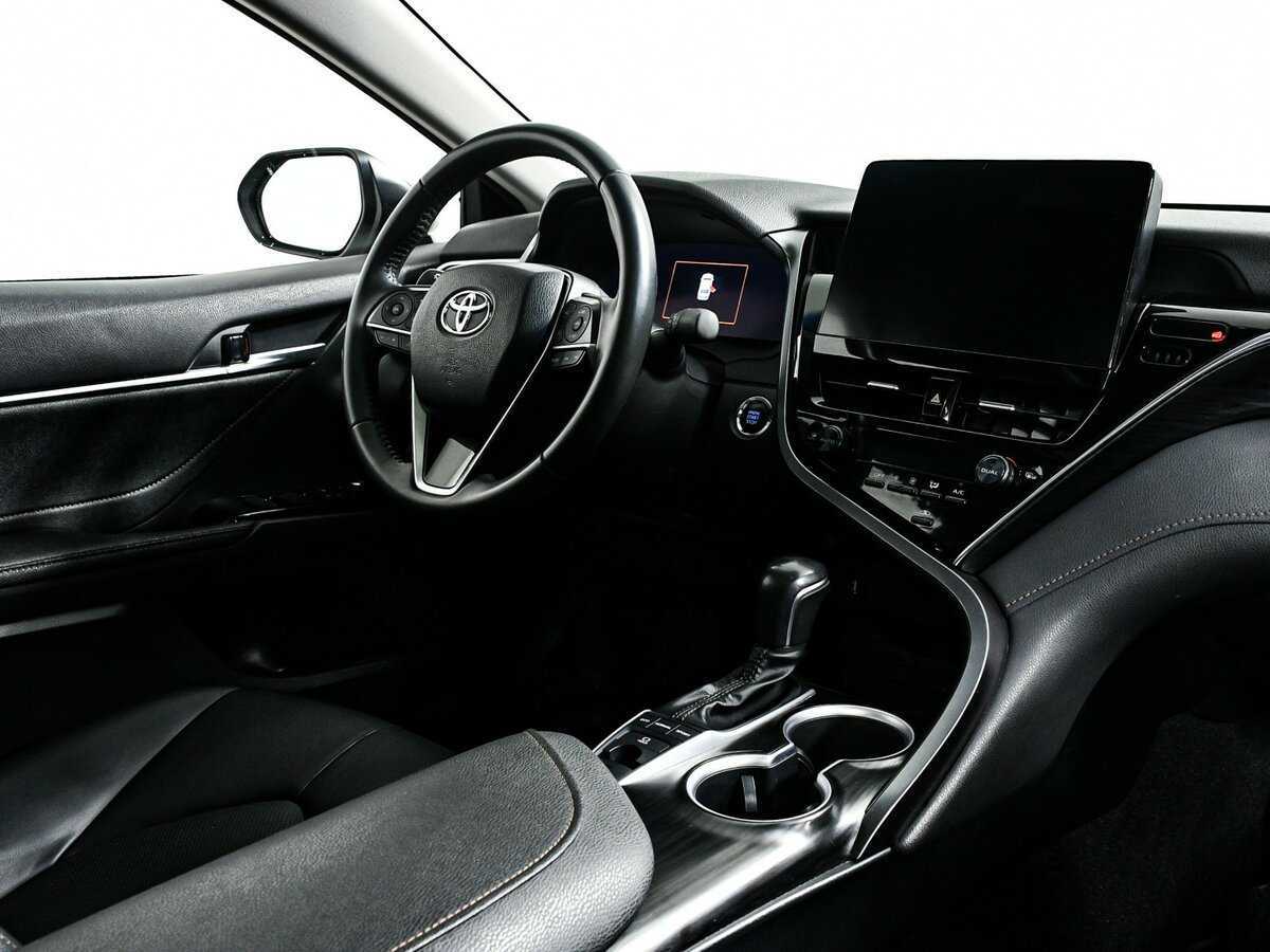 Купить Toyota Camry с пробегом. Фото: #6