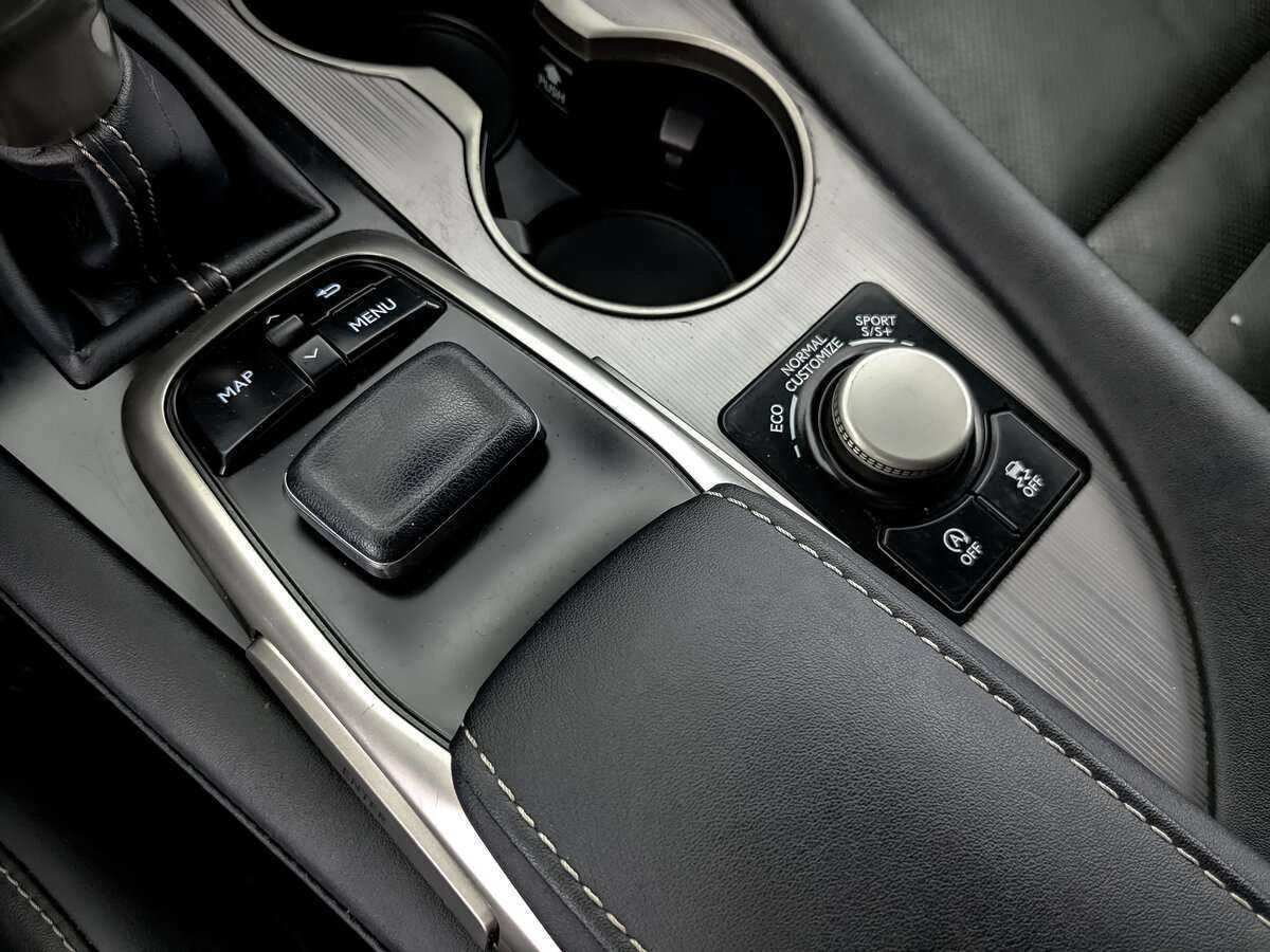 Купить Lexus RX с пробегом. Фото: #22