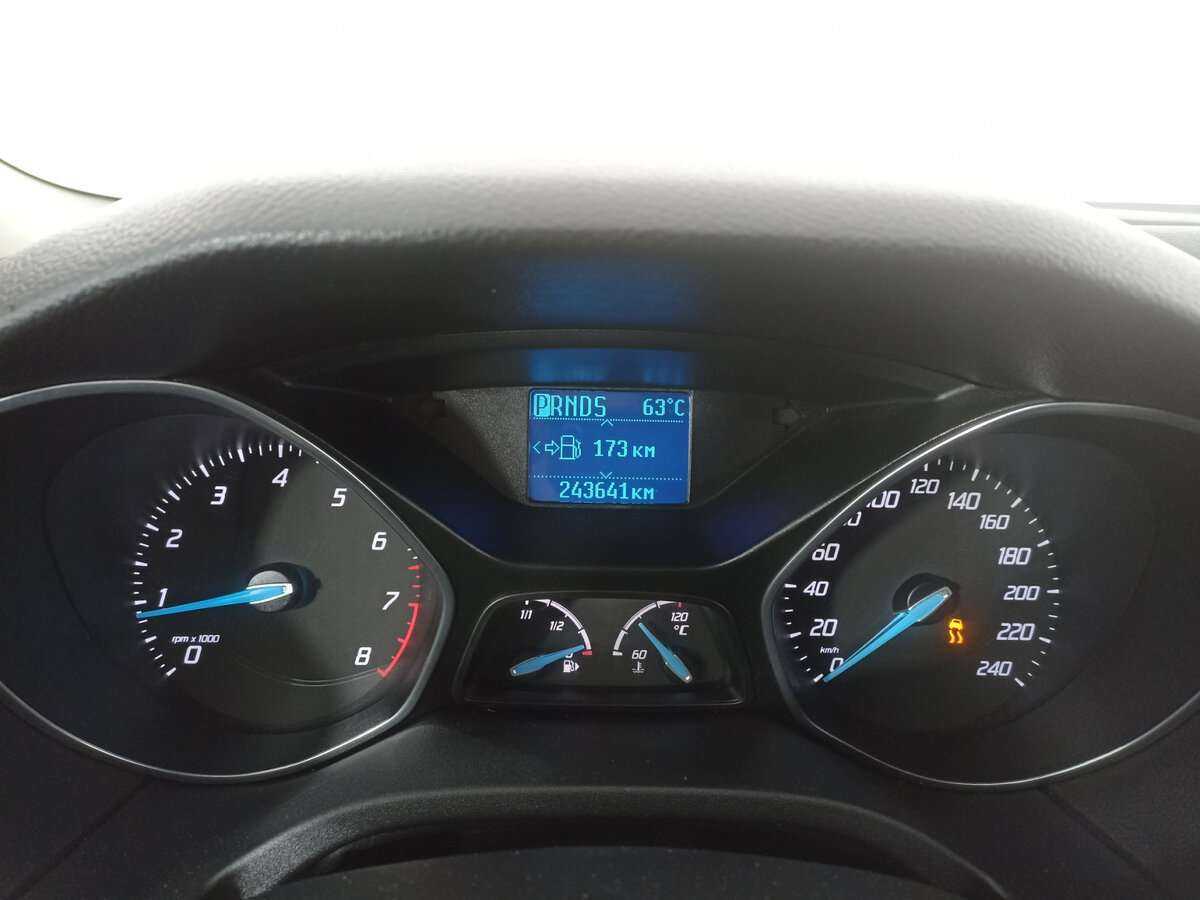 Купить Ford Focus с пробегом. Фото: #12