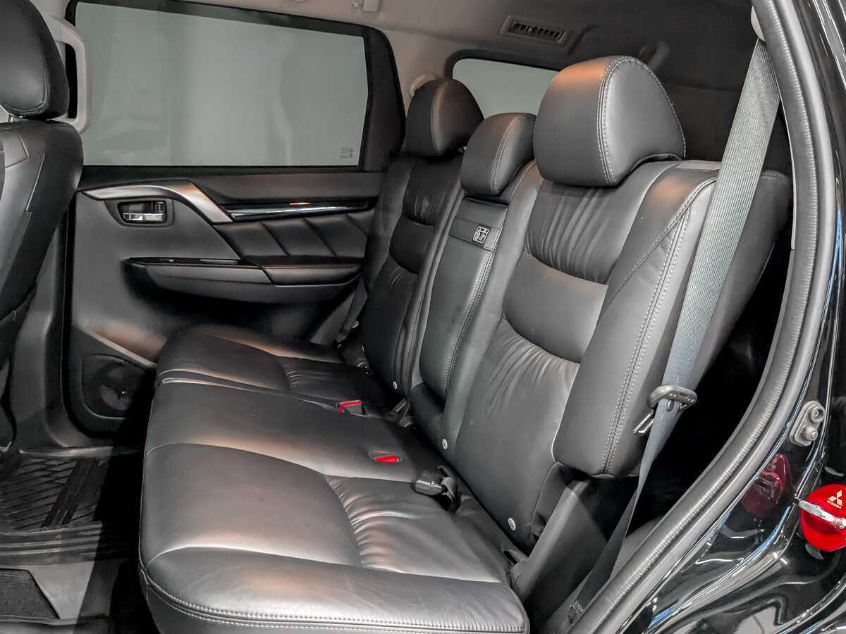 Купить Mitsubishi Pajero Sport с пробегом. Фото: #11