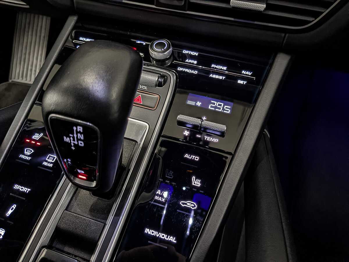 Купить Porsche Cayenne с пробегом. Фото: #23