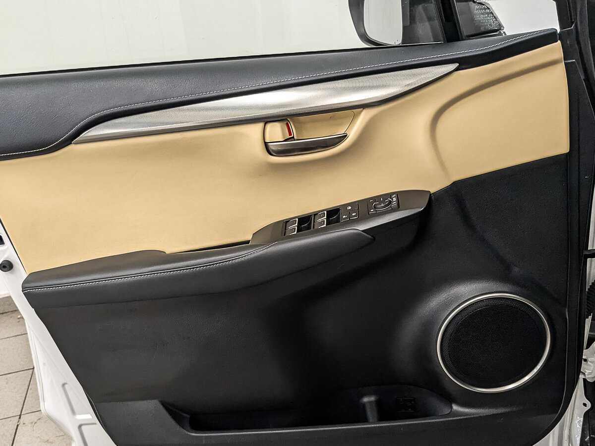 Купить Lexus NX с пробегом. Фото: #18