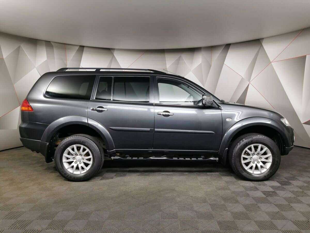 Купить Mitsubishi Pajero Sport с пробегом. Фото: #5