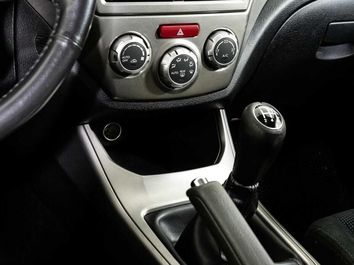 Купить Subaru Impreza с пробегом. Фото: #12