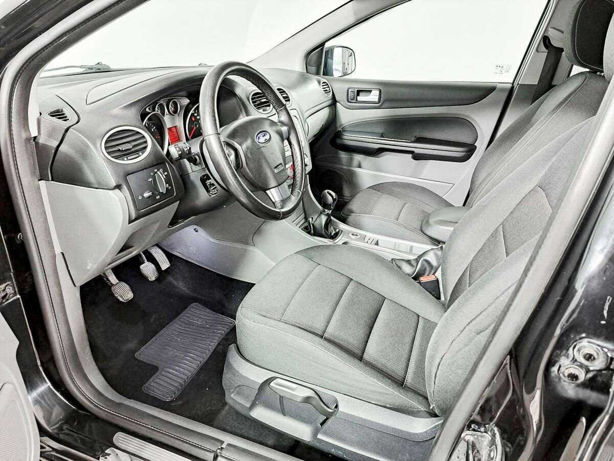 Купить Ford Focus с пробегом. Фото: #11
