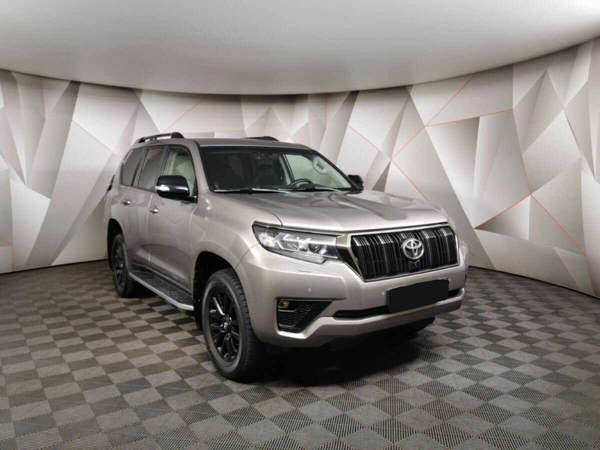 Купить Toyota Land Cruiser Prado с пробегом. Фото: #2