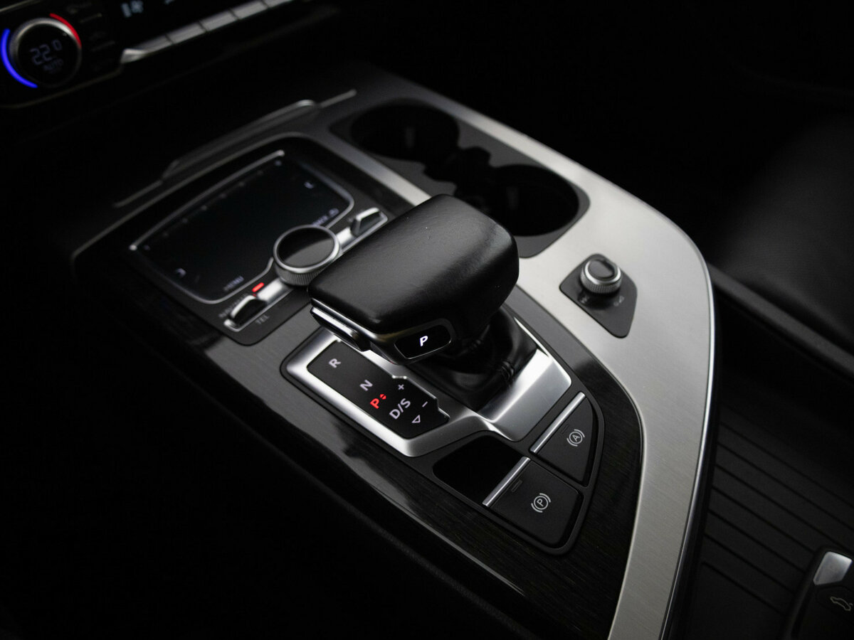 Купить Audi Q7 с пробегом. Фото: #11