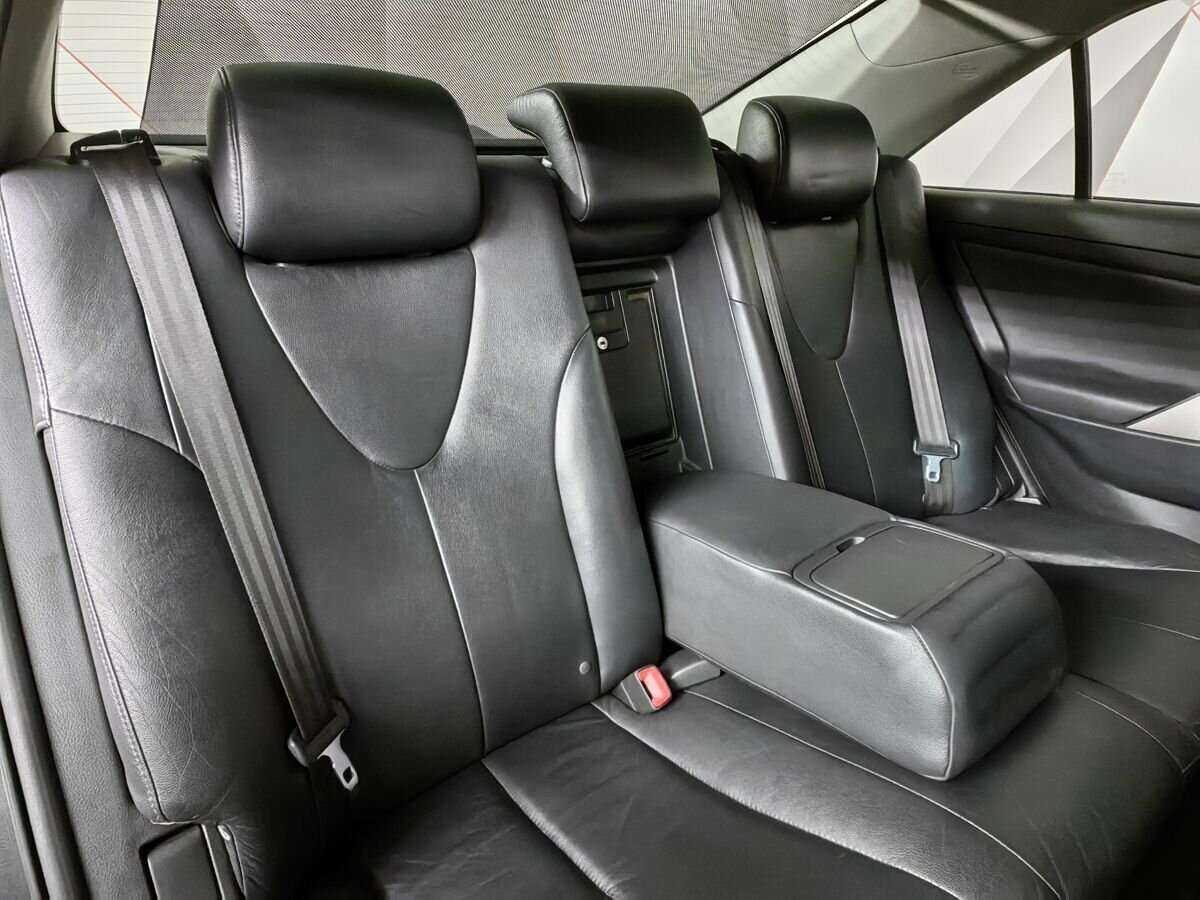 Купить Toyota Camry с пробегом. Фото: #12