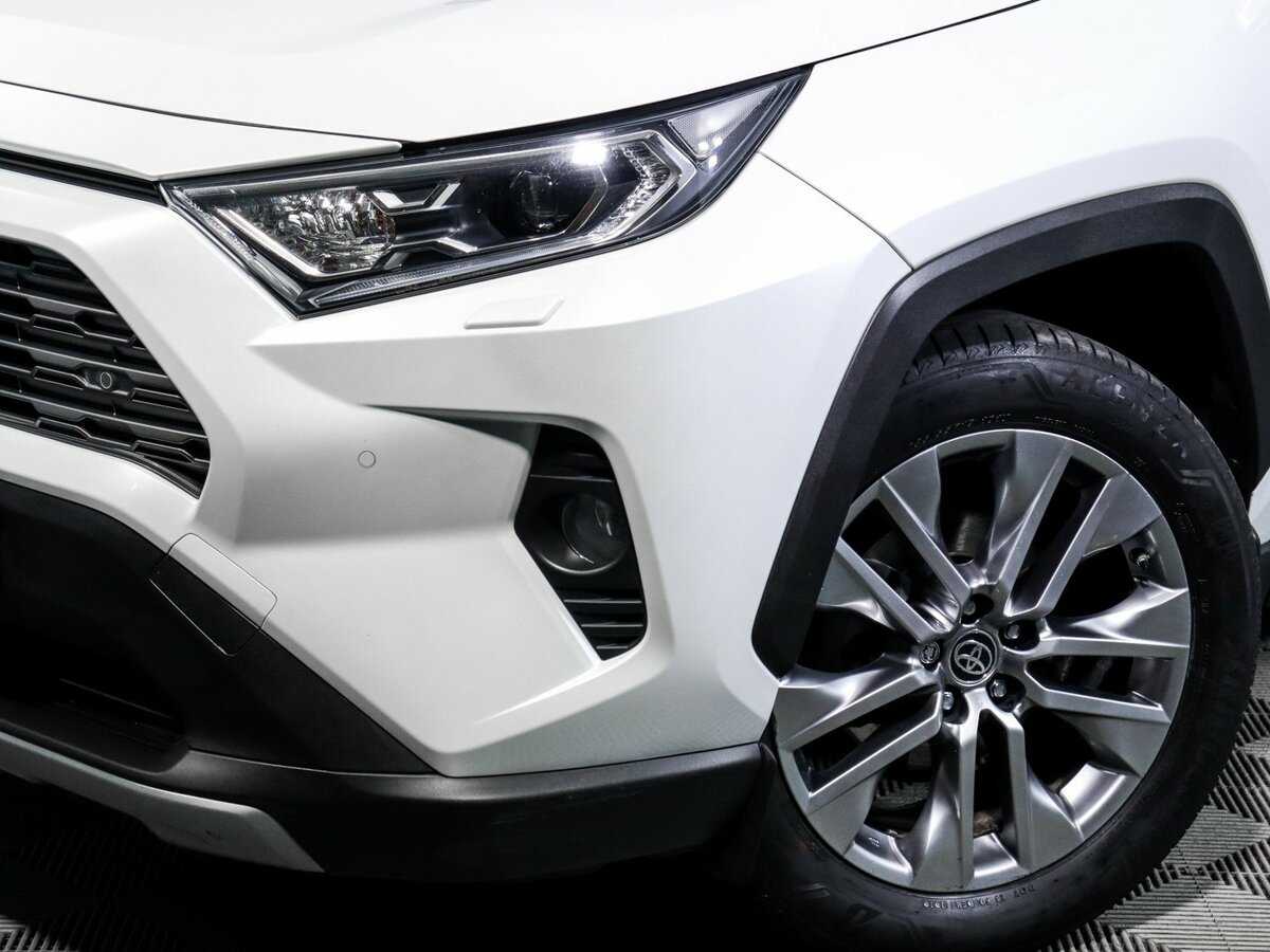 Купить Toyota RAV4 с пробегом. Фото: #15