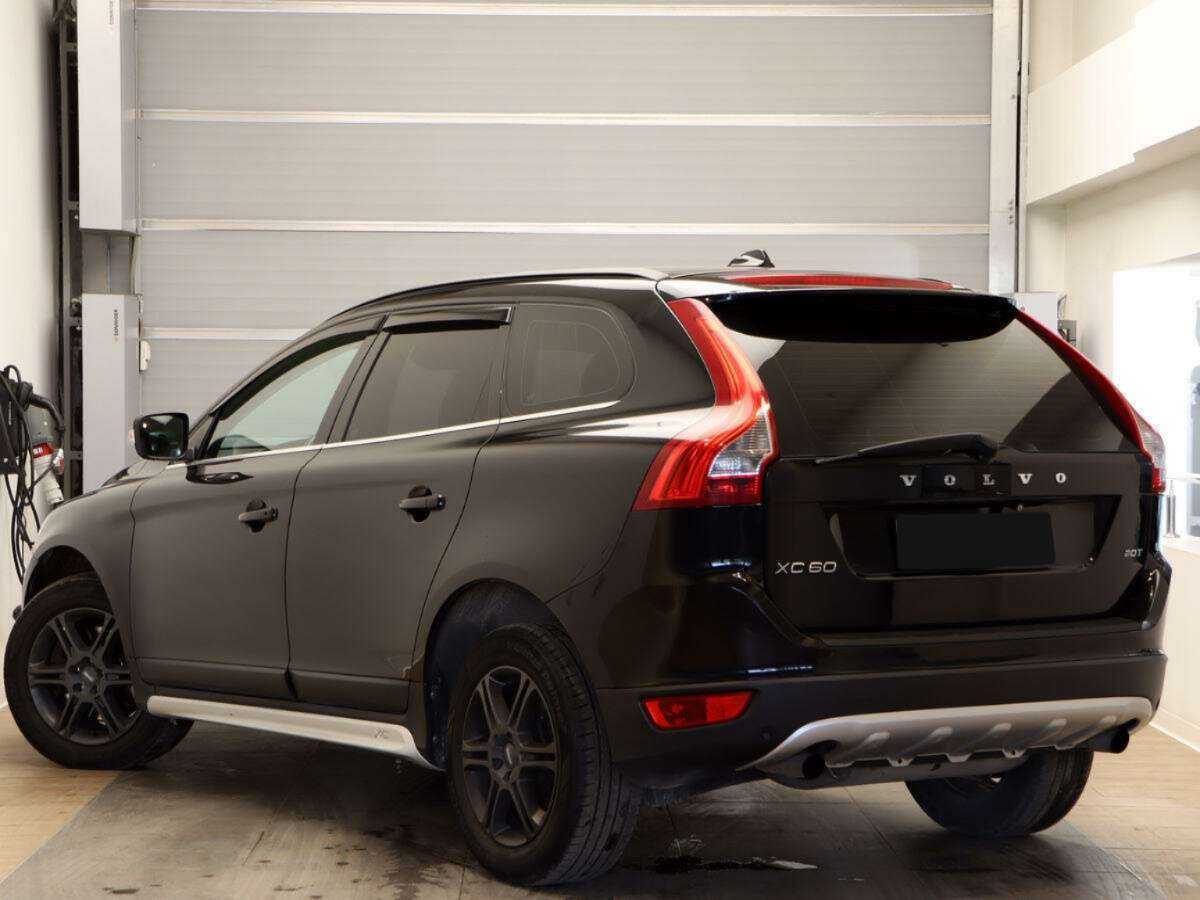 Купить Volvo XC60 с пробегом. Фото: #4