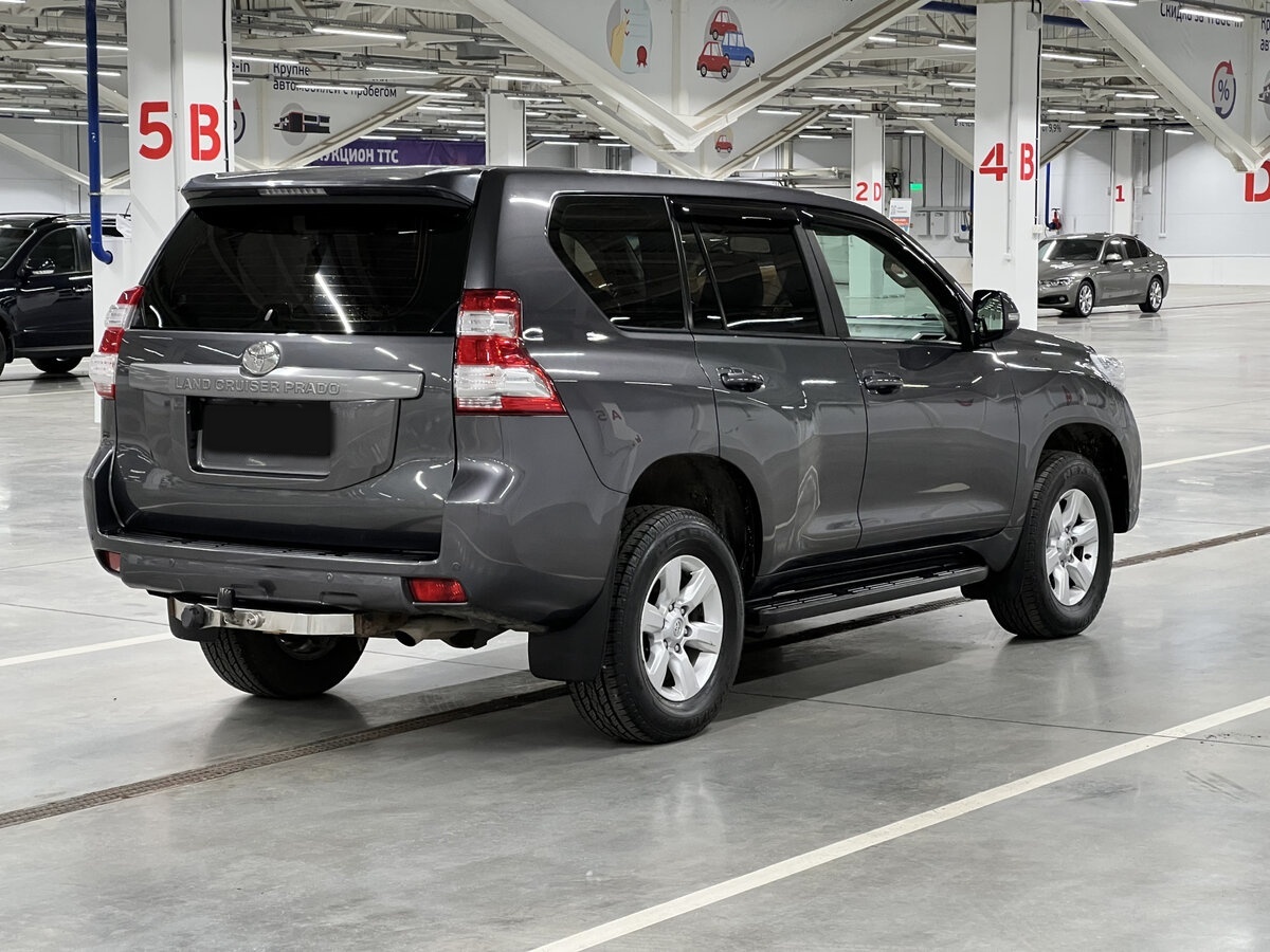 Купить Toyota Land Cruiser Prado с пробегом. Фото: #4