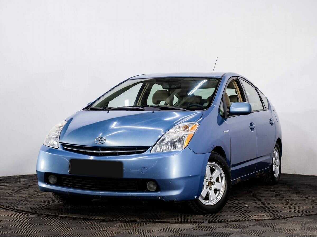 Купить Toyota Prius с пробегом. Фото: #0