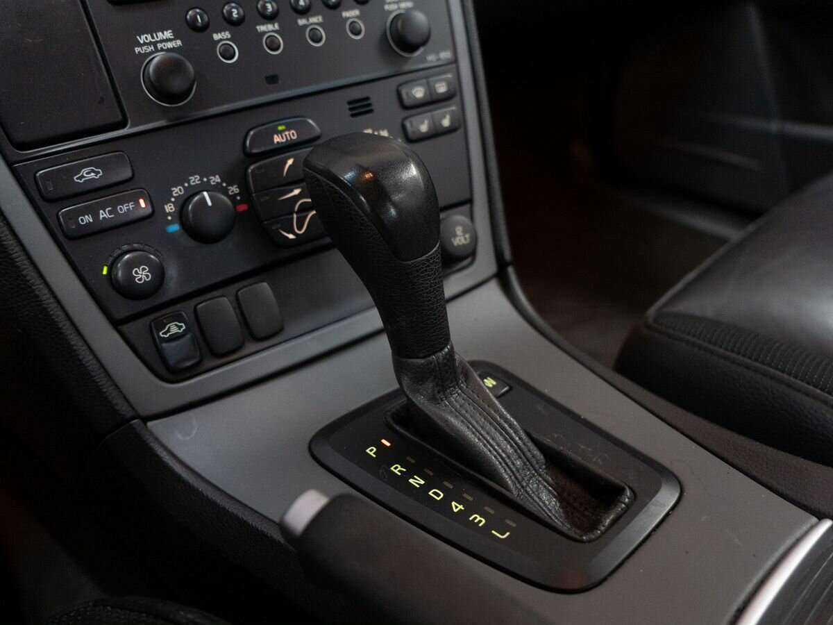Купить Volvo S60 с пробегом. Фото: #10