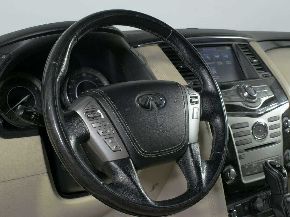 Купить Infiniti QX80 с пробегом. Фото: #19