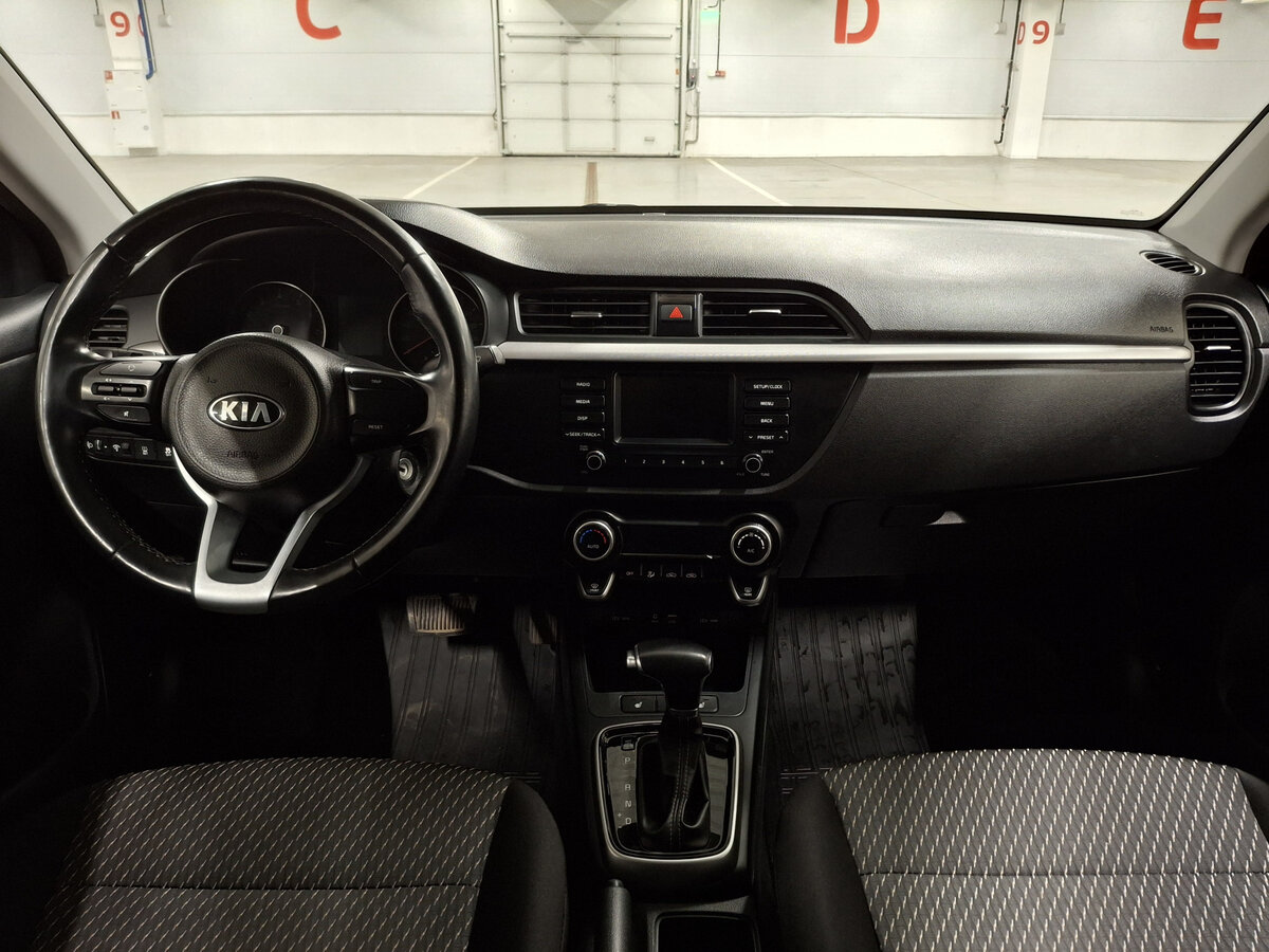 Купить Kia Rio с пробегом. Фото: #13